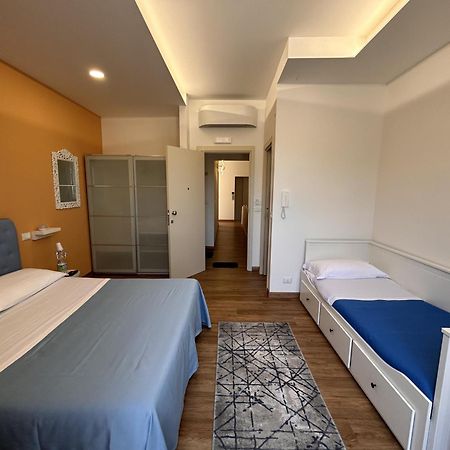 La Casa Di Matilde Hotel Barcellona-Pozzo di Gotto Ngoại thất bức ảnh